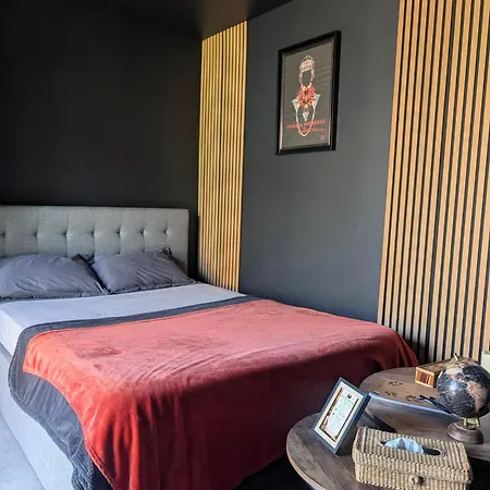Maison d'hôtes Petit Nid Avec Piscine Privée