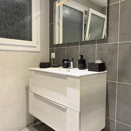 Petit Nid Avec Piscine Privée